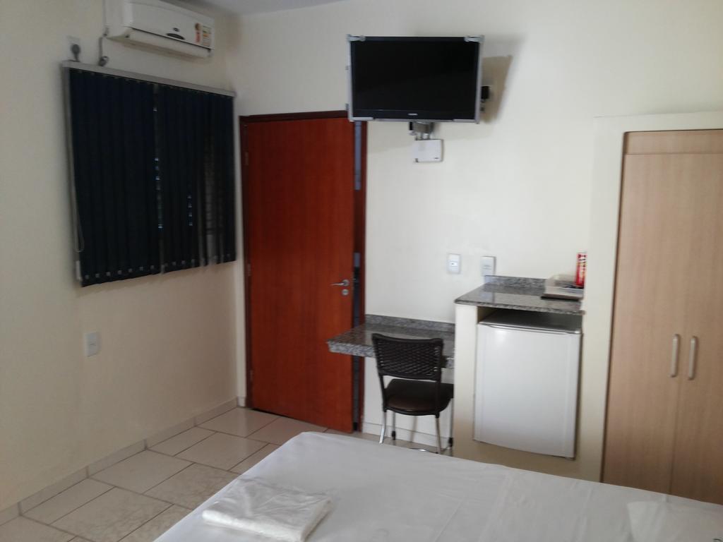 Hotel Casa Nova Varzea Grande  Ruang foto