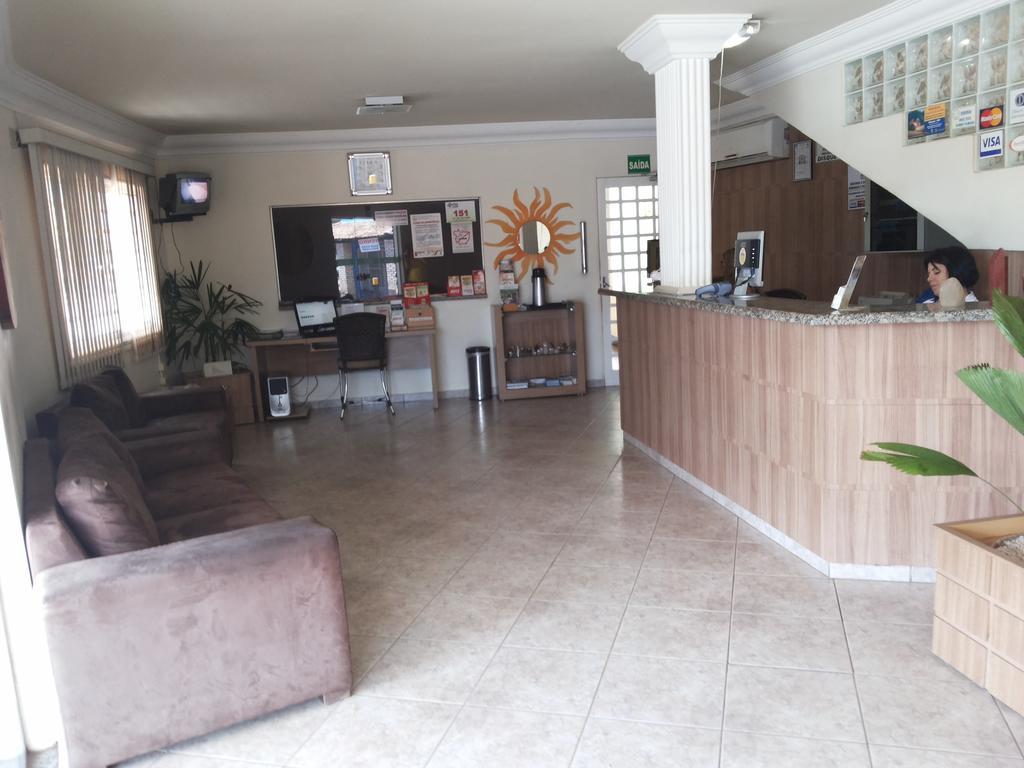 Hotel Casa Nova Varzea Grande  Bagian luar foto